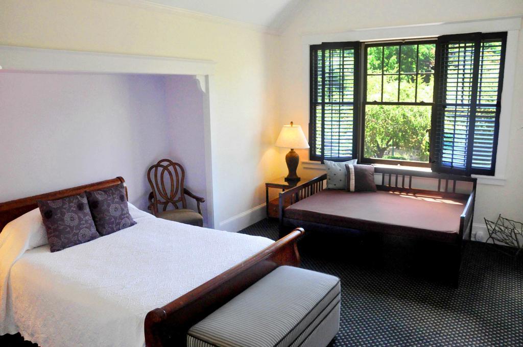 Om Sanctuary Holistic Retreat Hotel Asheville Esterno foto